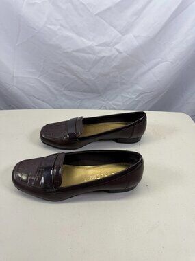 Anne Klein IFlex Loafers Brown Crocodile Print Slip On Shoes Women's Size 11